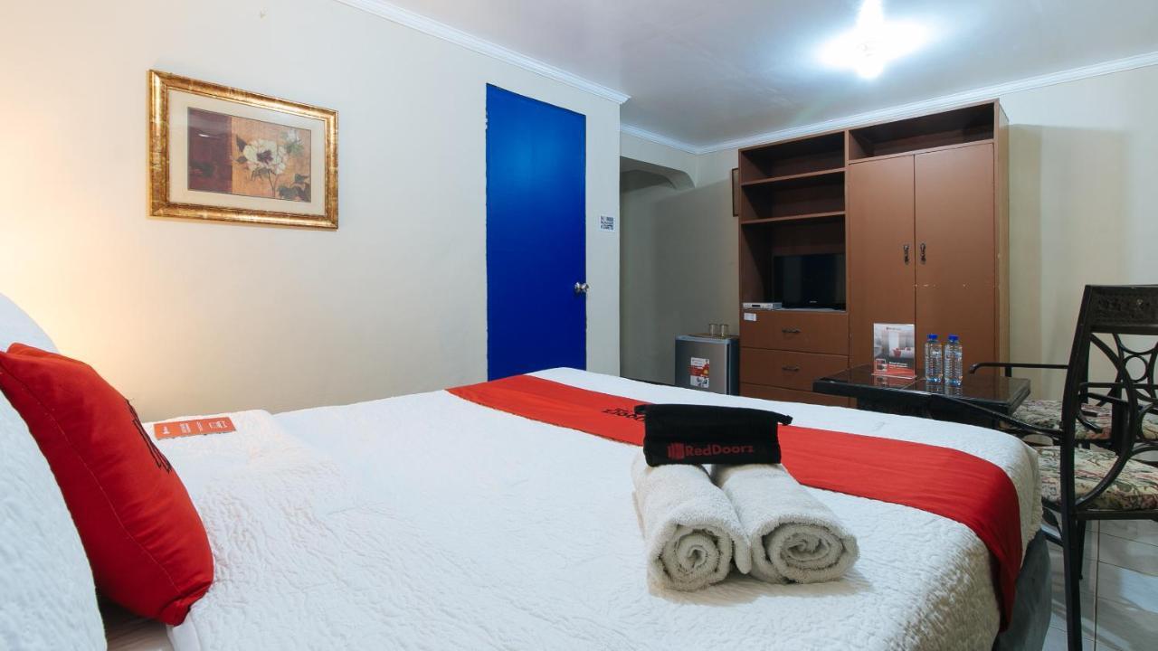 Reddoorz Plus At Lagoon Resort Zambales Olongapo Esterno foto