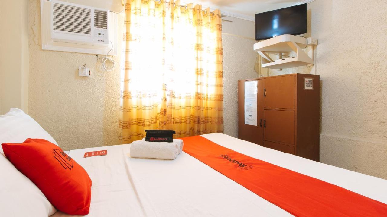 Reddoorz Plus At Lagoon Resort Zambales Olongapo Esterno foto