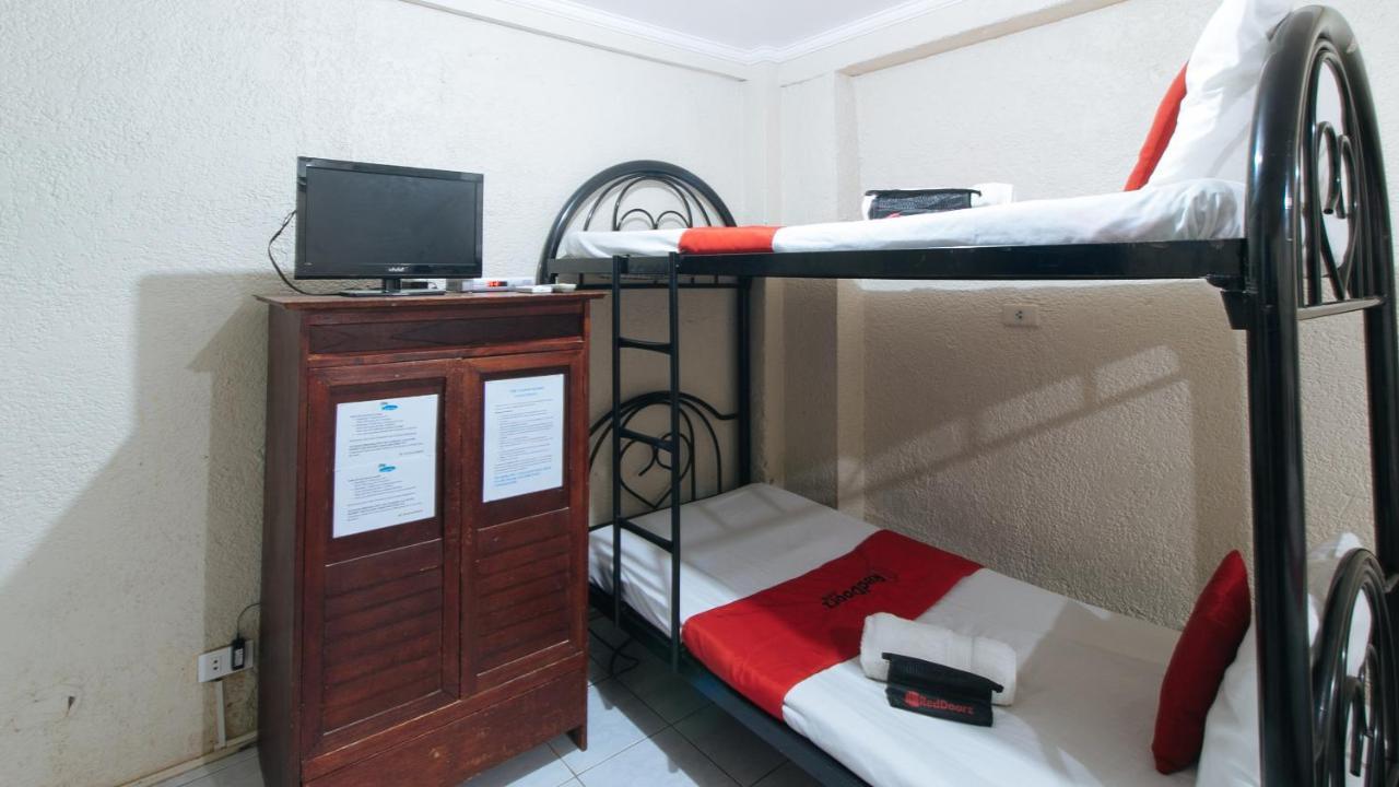 Reddoorz Plus At Lagoon Resort Zambales Olongapo Esterno foto
