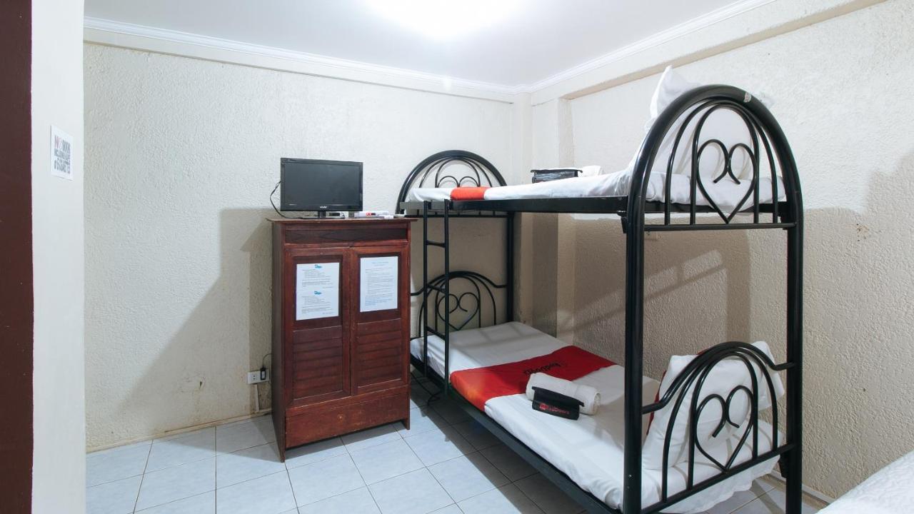 Reddoorz Plus At Lagoon Resort Zambales Olongapo Esterno foto